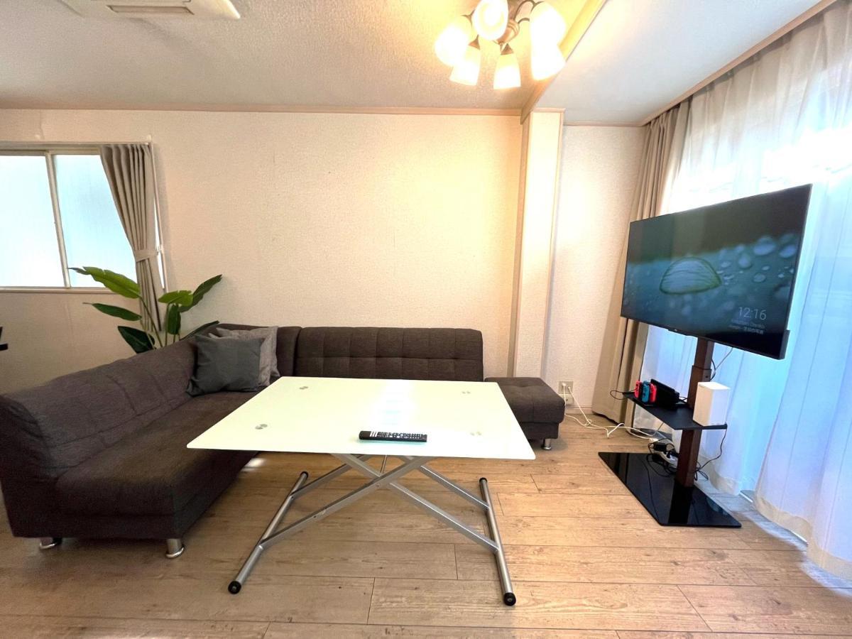 Nao'S Guesthouse 2 一軒家貸切 Osaka Buitenkant foto