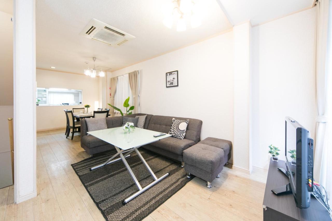 Nao'S Guesthouse 2 一軒家貸切 Osaka Buitenkant foto